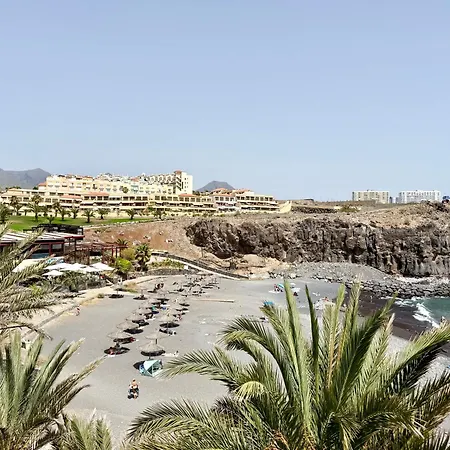 Azul Villa