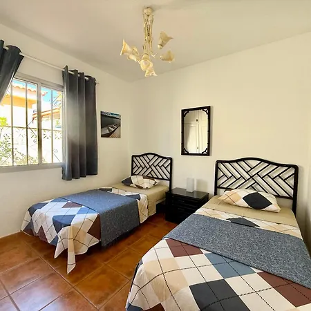 Vila Azul Callao Salvaje